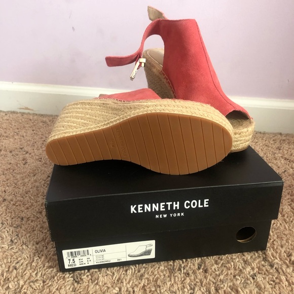 Kenneth Cole - Picture 4 of 4